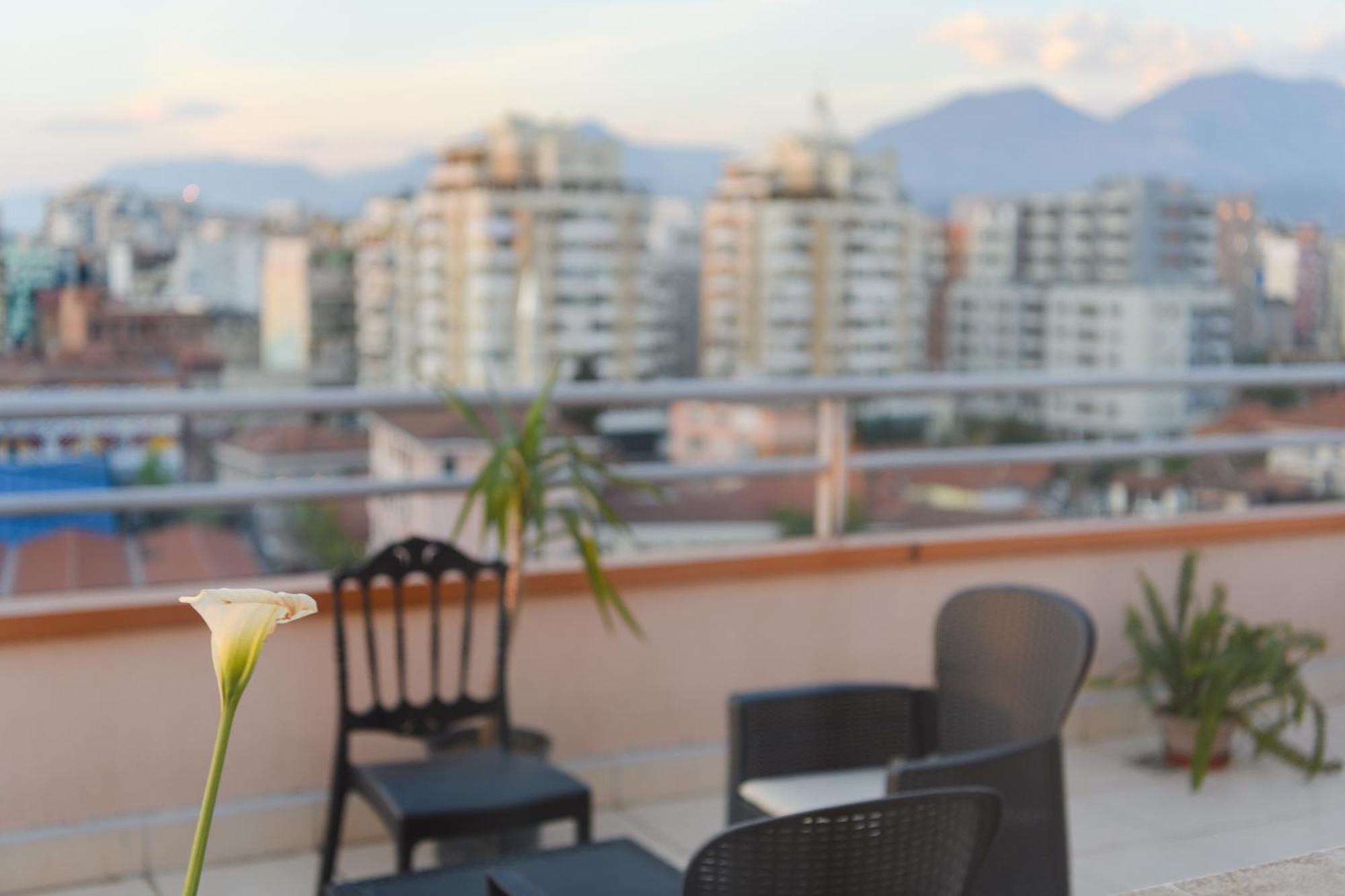 Terrace Tirana Cityscape 2 Zewnętrze zdjęcie